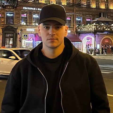 Виктор Крылов