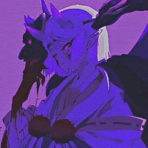 Максим Николаев