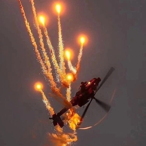 Даниил Белый